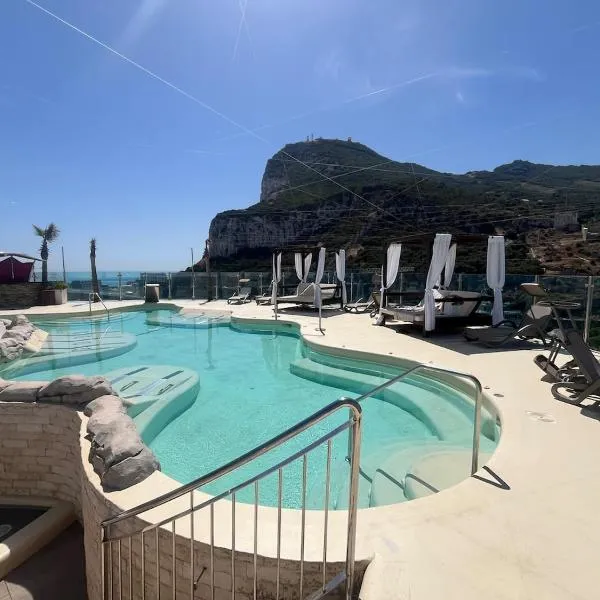 Luxury Apartment in Ocean Spa Plaza, Hotel in Gibraltar