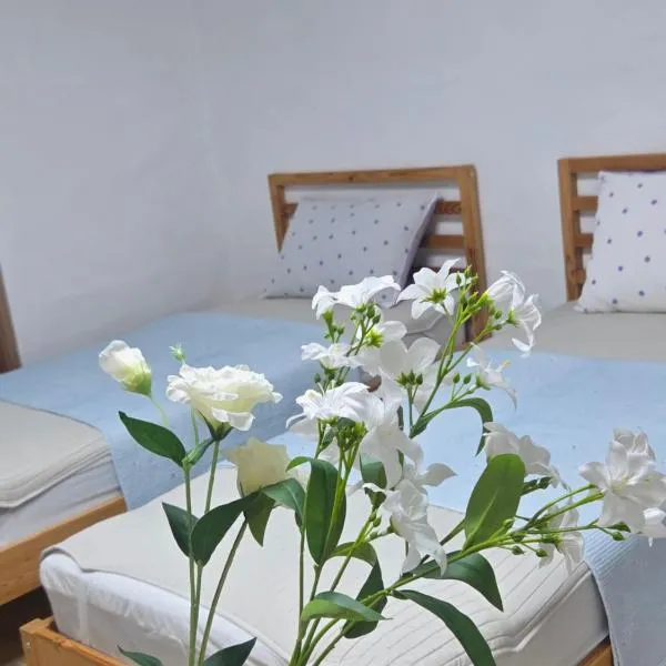 The Naeum Stay Incheon Airport Guesthouse, отель в Инчхоне