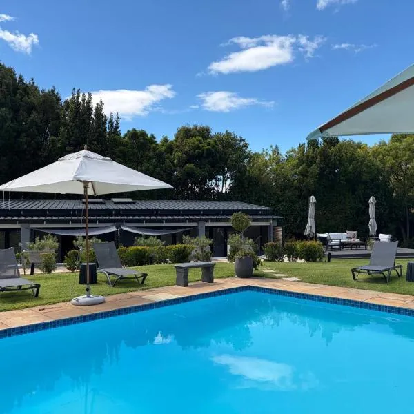 Constantia Winelands Lodge, ξενοδοχείο σε Constantia