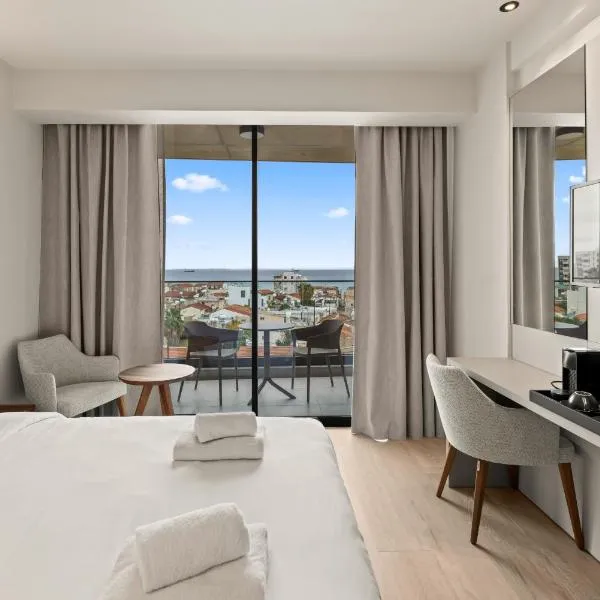 Warner Boutique Hotel-Adults Only, hotel sa Larnaka