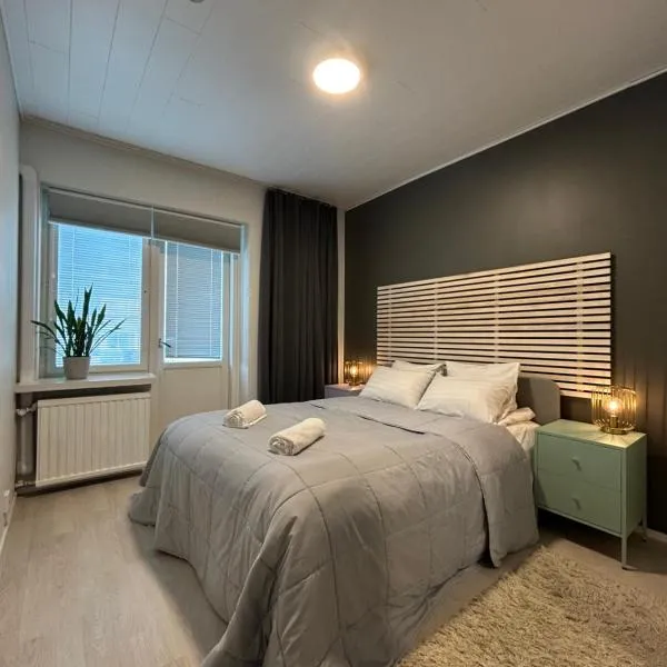 Lovely two-room condo with balcony near bus- and railwaystation, hotel a Turku