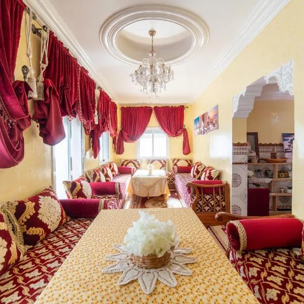old city apartment + free couscous on Friday, viešbutis Tanžere