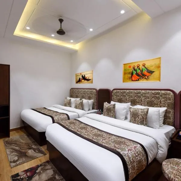 Hotel Namaskar India - Just A Minute Away From New Delhi Railway Station & Connaught Place, hotel in New Delhi