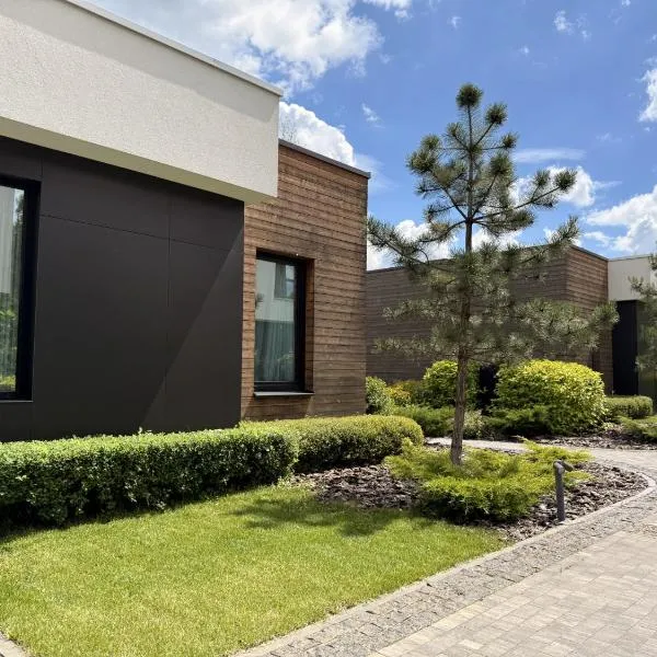 Lakes Places Villas, готель у Києві