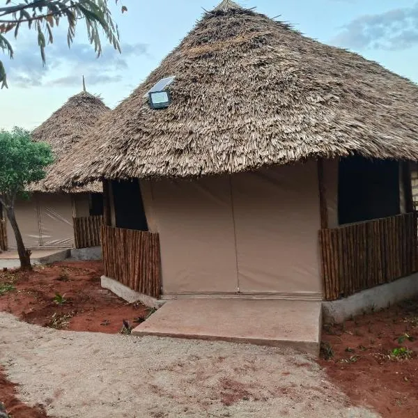 Tausa Tsavo Eco Lodge, hotel din Voi