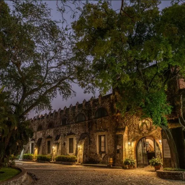 Hotel Hacienda Vista Hermosa، فندق في تيكواسكيتامو
