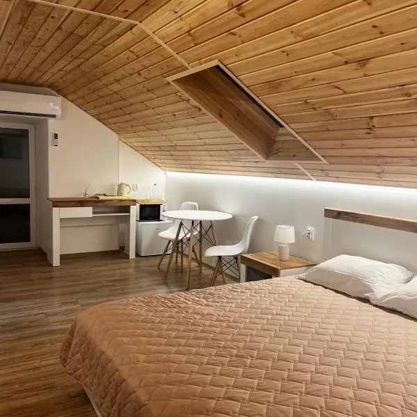 Lukas Hotel, hotel v destinácii Muravitsa