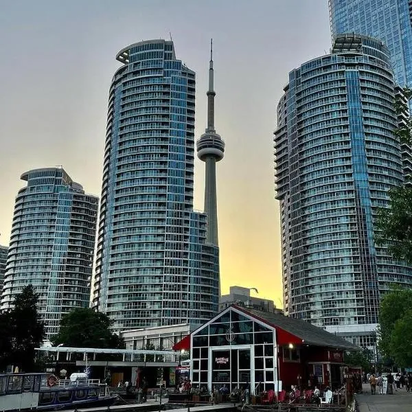 The SoHo Room at King and Queen st Toronto, hotel a Toronto