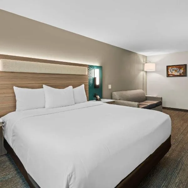 Viesnīca Econo Lodge Inn & Suites Santa Fe South pilsētā Santafē