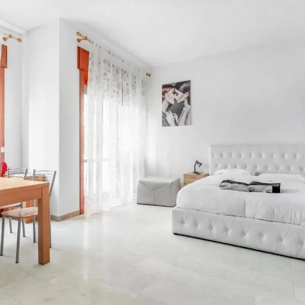 Moncler House Navigli, hotel a Milano