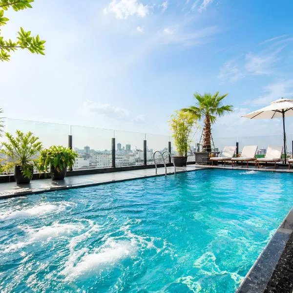 MAY DE VILLE Crown Hotel, hotel in Hanoi