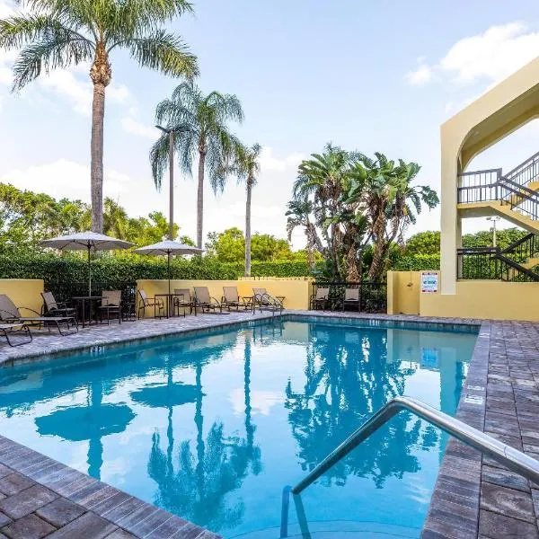 Quality Inn Palm Beach International Airport, hotel en West Palm Beach