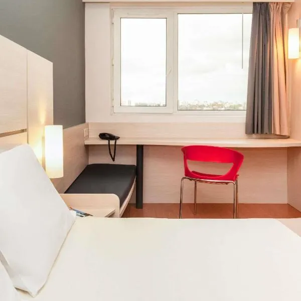 ibis Montevideo Rambla、モンテビデオのホテル