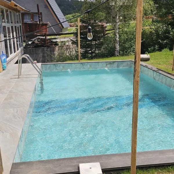 Cabana din Vale Arieseni Apuseni cu Piscina, hotel in Arieşeni