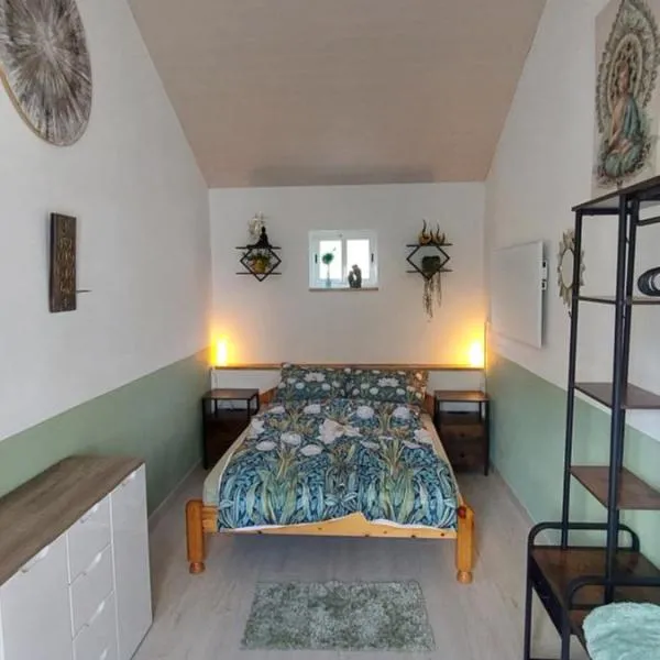 Carma de Madeira Lodge, hotel sa Penela