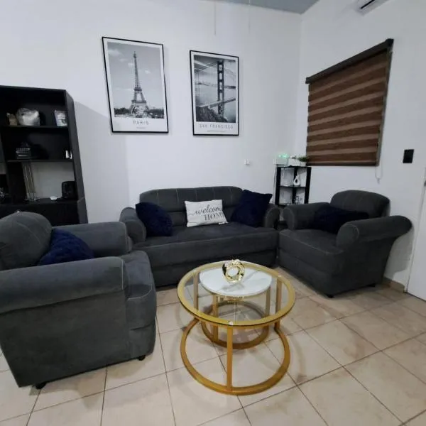 Santa Ana में, होटल The terrazzo house
