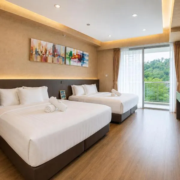 Aeropod Cactus Rail Suite With Balcony - Kota Kinabalu، فندق في كوتا كينابالو