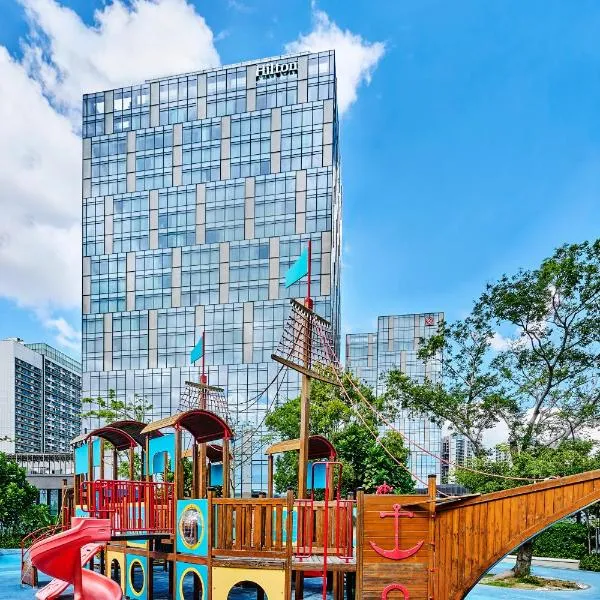 深圳国际会展中心希尔顿花园酒店 前海华发冰雪世界店 Hilton Garden Inn Shenzhen World Exhibition & Convention Center Qianhai Snow World, hotel v destinácii Shenzhen