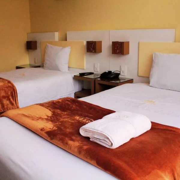 Kaaro Hotel Puno, hôtel à Puno