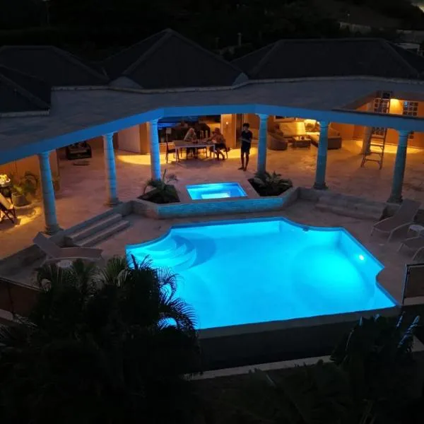 C'RENITY VILLA, Hotel in Cul de Sac