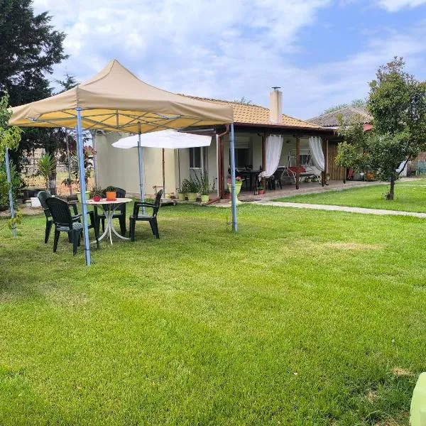 Maria's House, hotell i Keramotí