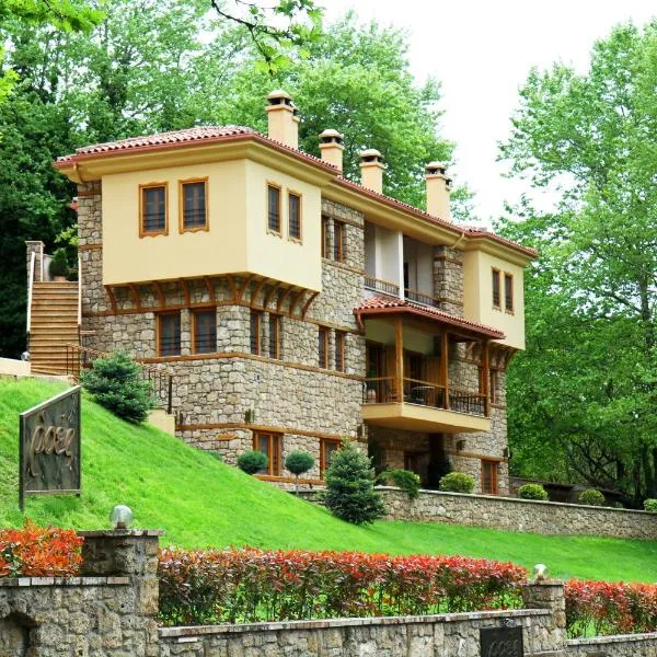 Roes Suites, ξενοδοχείο στο Κάτω Λουτράκι