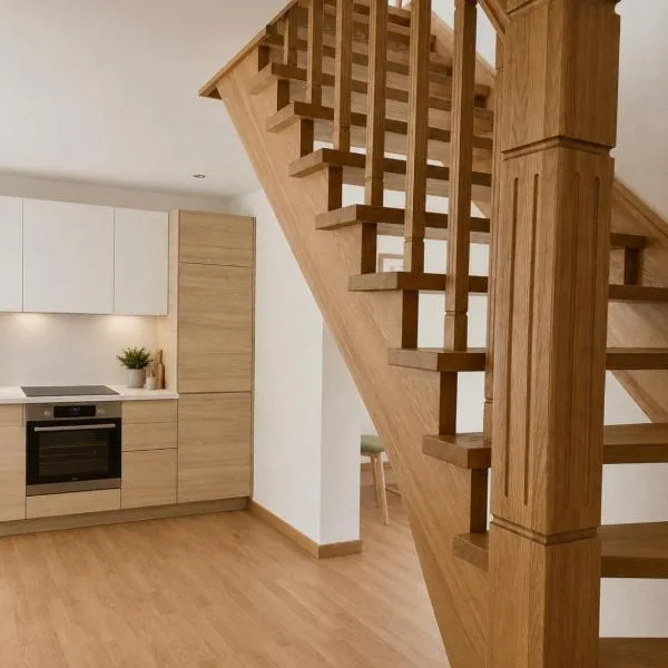 HMTL Apartments - Duplex Open Concept With Garden, hótel í Liepāja