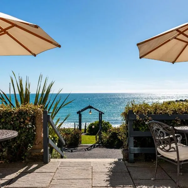 The Bay Hotel, hotelli kohteessa Coverack