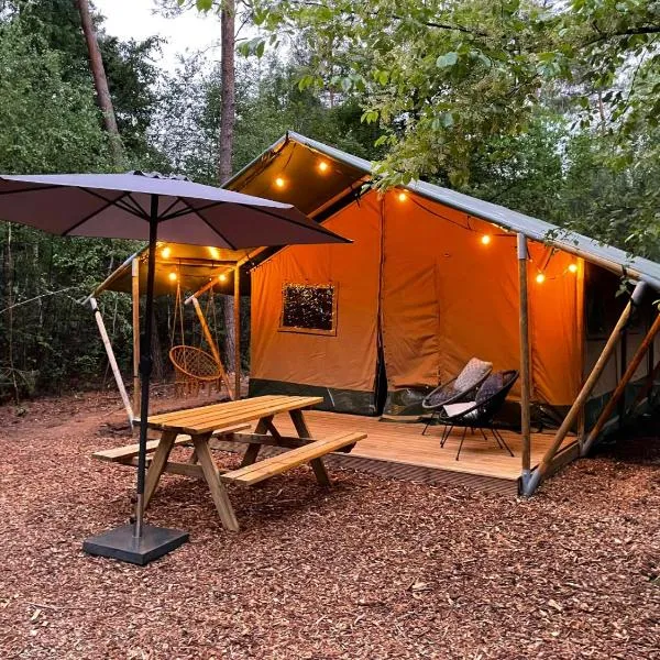 Glamping in Nature by Outdoors, hotel em Holten
