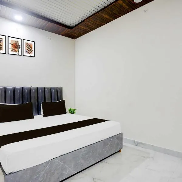Hotel O by OYO Aparna and Marriage Lawn, hotell i Balrāmpur
