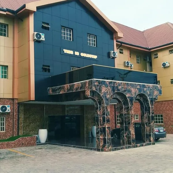 Goldstep Hotel Effurun, hotel ve Warri