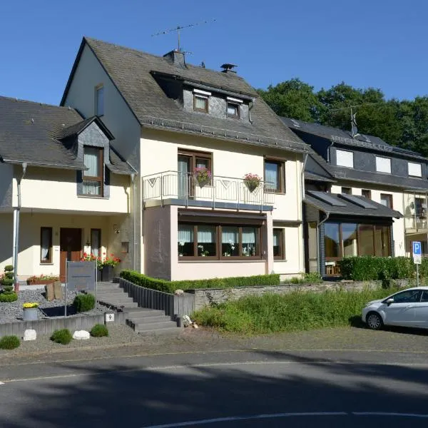 Gästehaus Petra, ξενοδοχείο σε Urzig