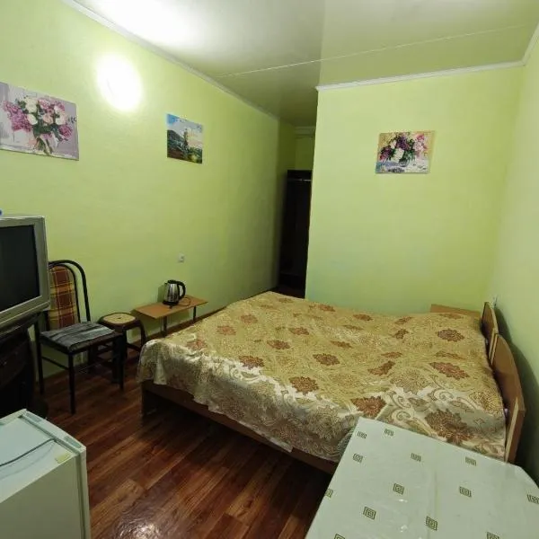 Гостевой дом Светоч, Hotel in Tamchy