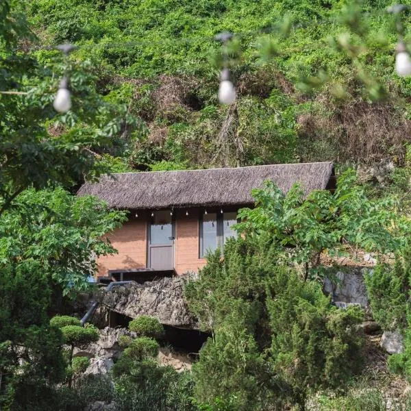 New Homestay Tam Chúc, hotel en Tam Chức
