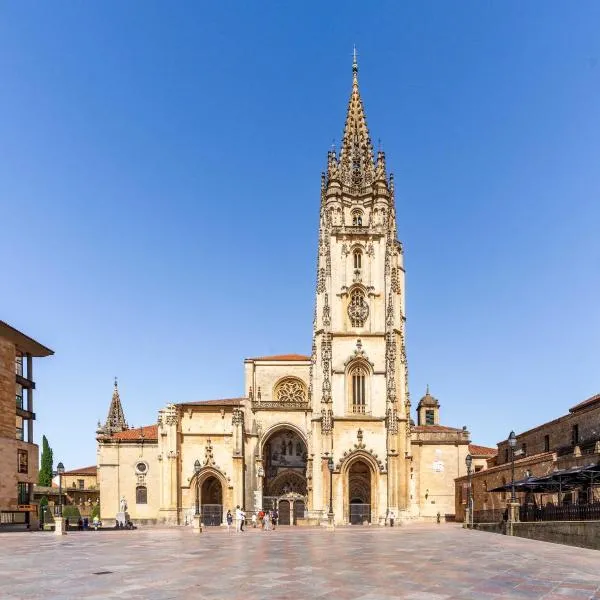 Oviedo Calle Postigo Bajo, хотел в Овиедо