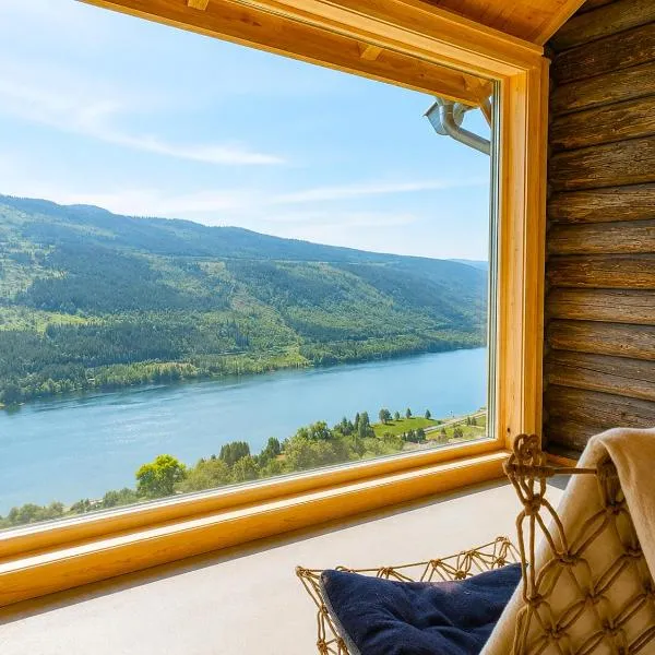 Architect designed sleeping box in barn, hotel a Nos