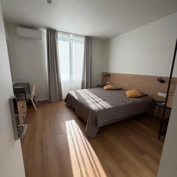 Апартаменти Гніздечко, hotel u gradu Truskavets