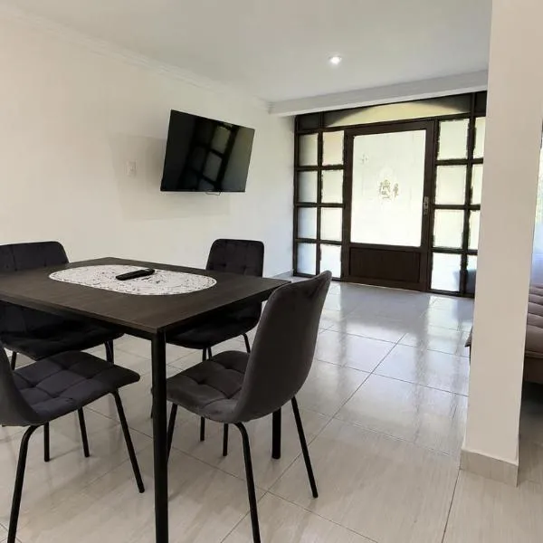 Apartment 5 minutes from the airport, stadium and Unicentro, hotel en Pereira