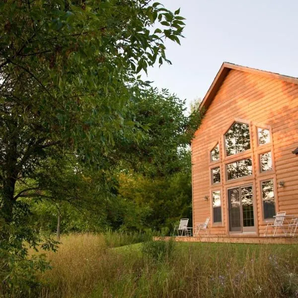 Chanticleer Cabins, hotell i Sturgeon Bay