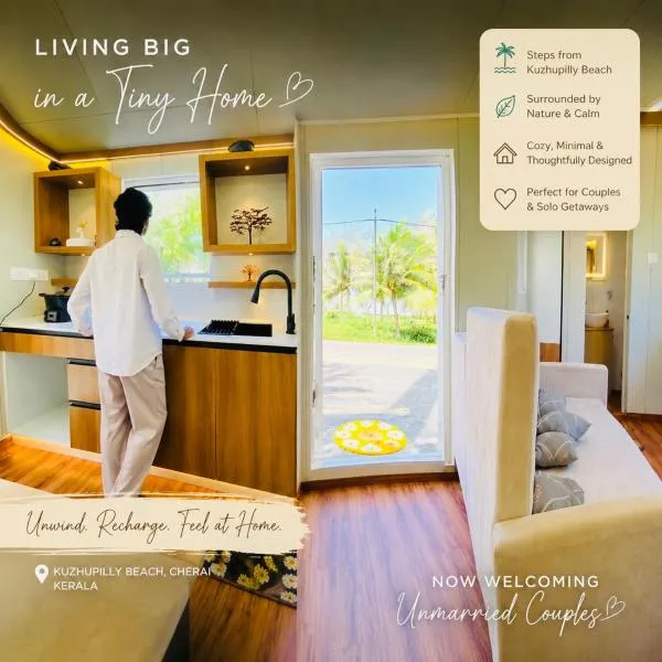 Living big in a Container home, hotel din Cherai Beach