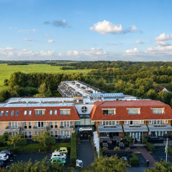 Residence Terschelling Wellness Waddenresort, מלון במידסלנד