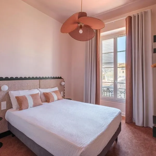 Hotel Louvia, hotel em Menton