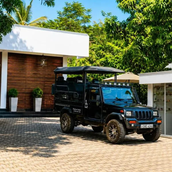 elephant park family bungalow, khách sạn ở Colombage-ara