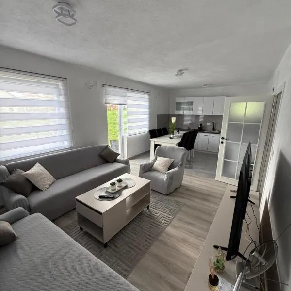Visitor Apartment-Plav, hotel a Plav