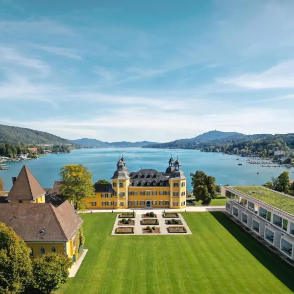 Falkensteiner Schlosshotel Velden – The Leading Hotels of the World โรงแรมในเวลเดน อัม เวิร์ทเทอร์ซี