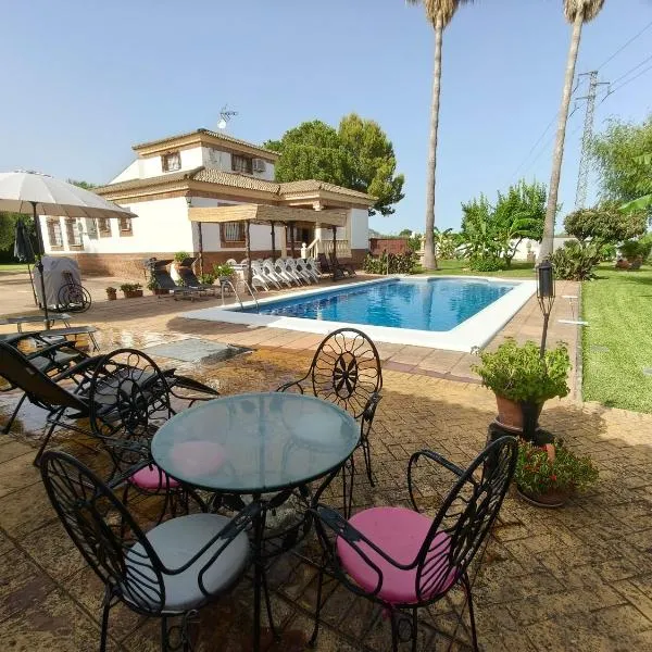 Chalet Villa Rossmar โรงแรมในกอร์โดบา