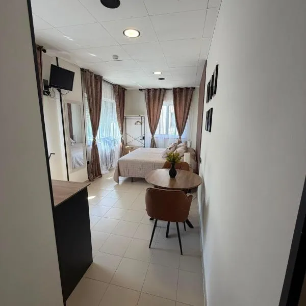 Residencia Porta Nova, hotel in Ferrol
