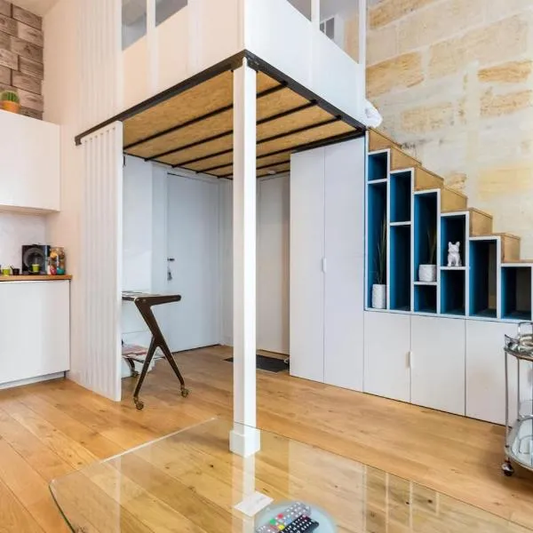 Appartement quartier St Michel climatisé près des quais avec parking, hotel a Bordeus