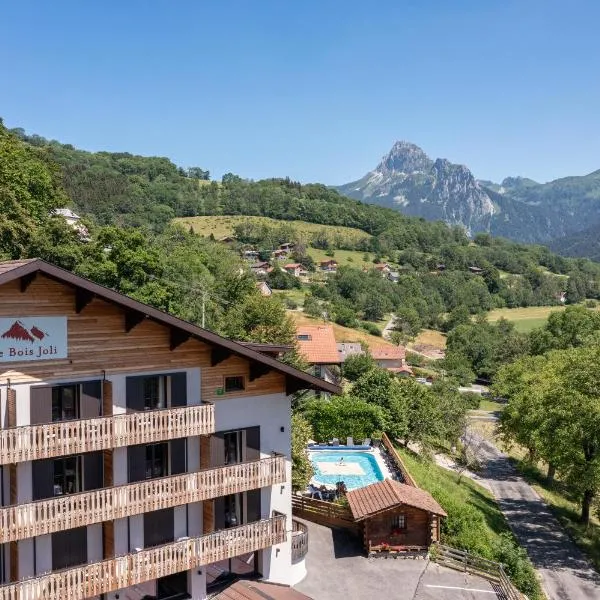 Hôtel Restaurant Le Bois Joli et SPA, hotel en Bernex