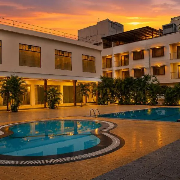 Pushpak Resort, hotel di Shirdi